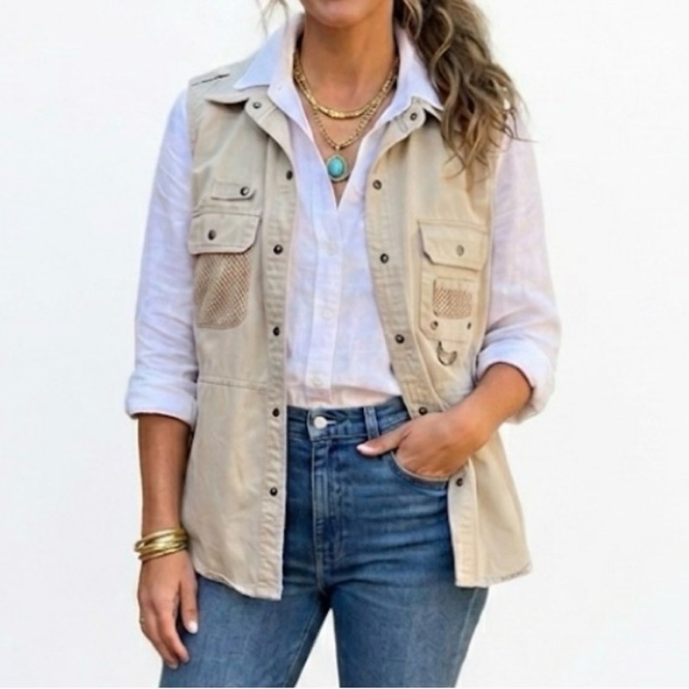 Lauren Ralph Lauren khaki utility vest size large ￼